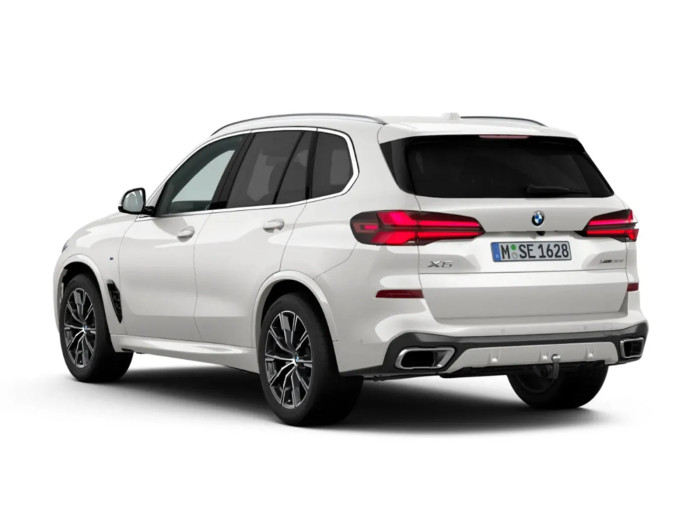 BMW X5 M Sport xDrive 30d 219 kW Nafta 4x4 Automatická převodovka na operativní leasing