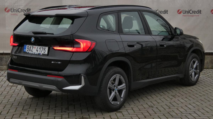 BMW X1 sDrive 18i Advantage na operativní leasing