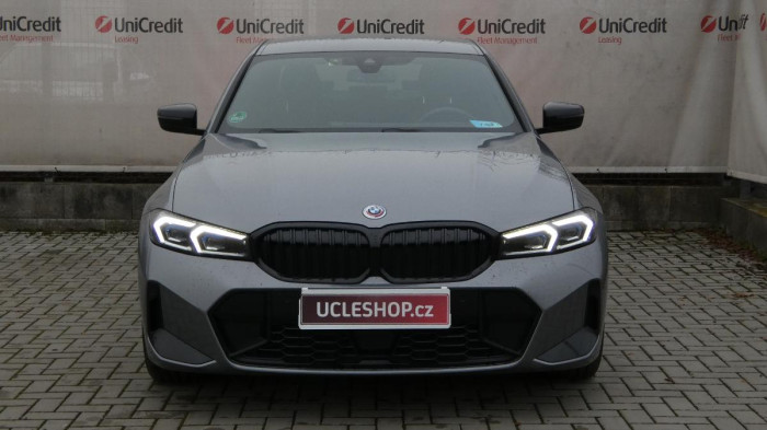 BMW Řada 3 330d xDrive M Sport na operativní leasing