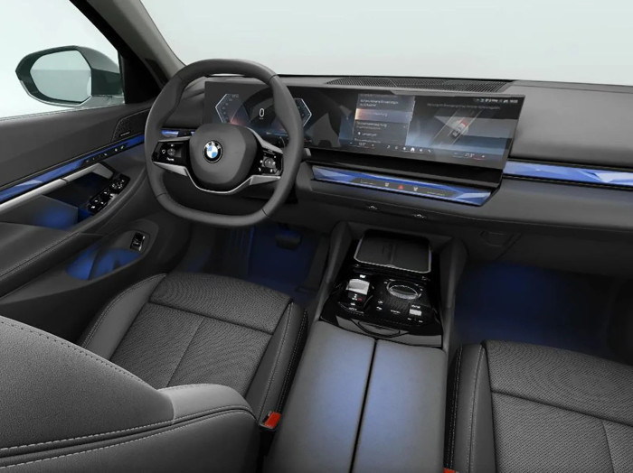 BMW Řada 5 Základní 20d 145 kW Nafta Automatická převodovka na operativní leasing