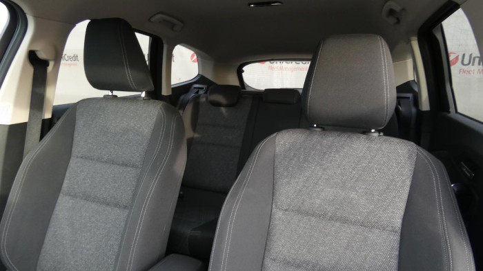 BMW X1 sDrive 18i Advantage na operativní leasing