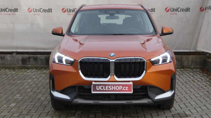 BMW X1 sDrive 18i Advantage na operativní leasing